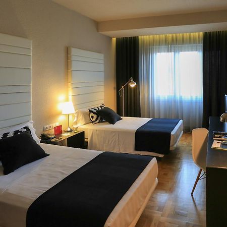 Habitus Hotel Leyre Pamplona Exterior photo