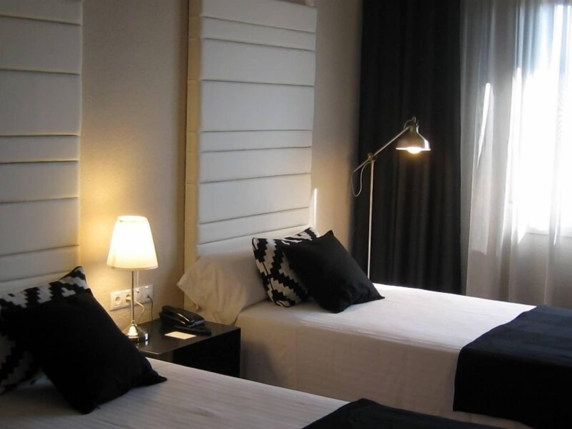 Habitus Hotel Leyre Pamplona Exterior photo