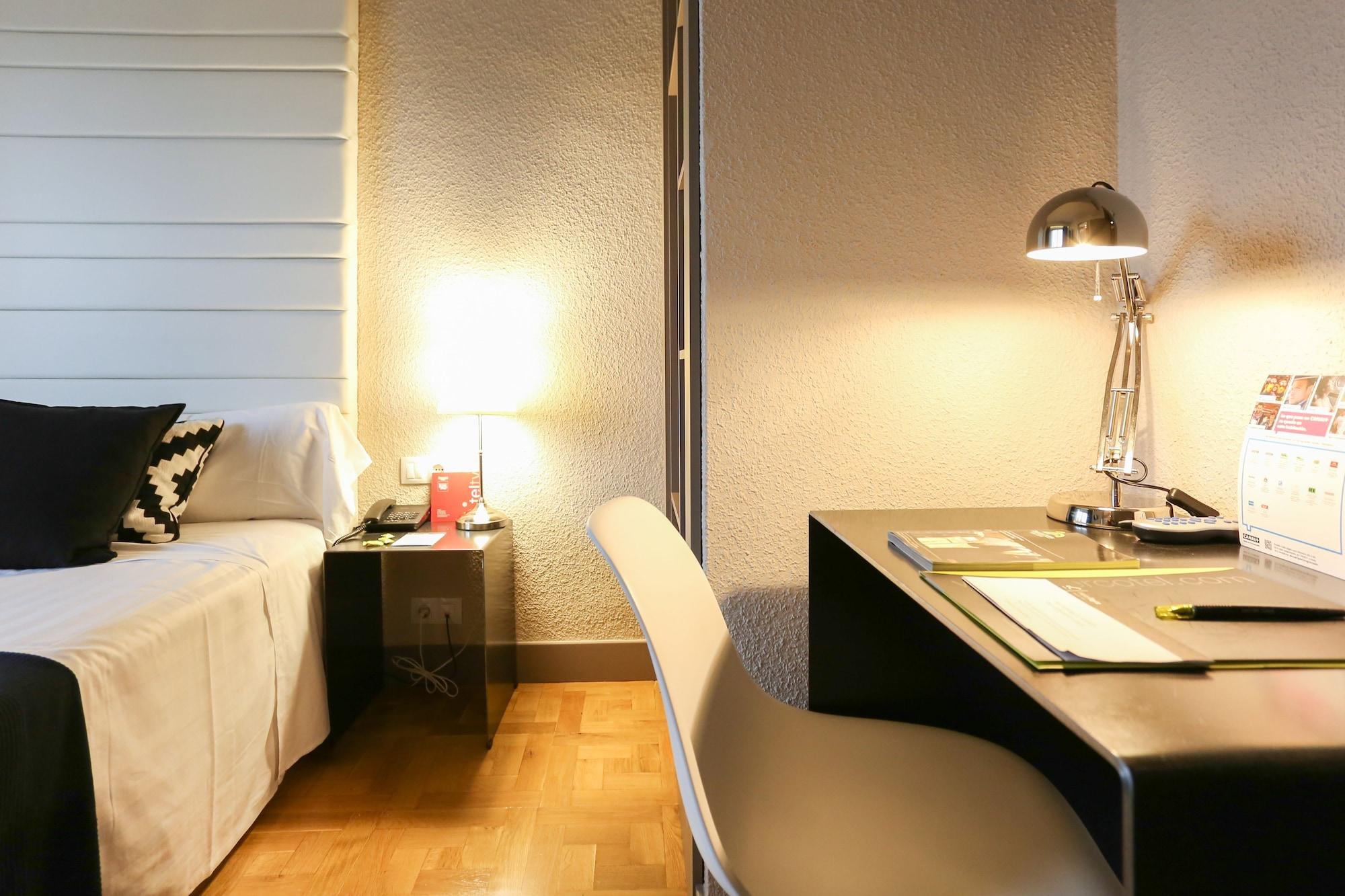 Habitus Hotel Leyre Pamplona Exterior photo