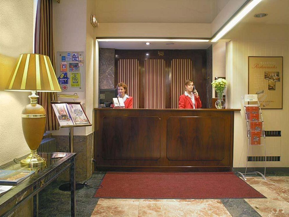 Habitus Hotel Leyre Pamplona Interior photo